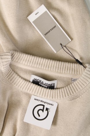 Мъжки пуловер Core By Jack & Jones, Размер L, Цвят Бежов, Цена 30,60 лв.