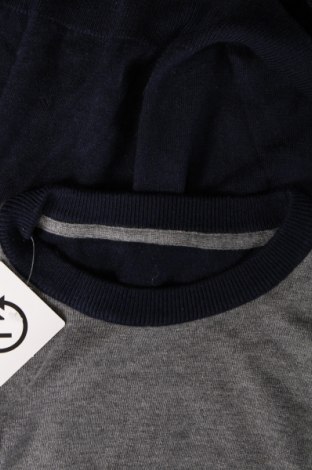 Мъжки пуловер Guess, Размер M, Цвят Син, Цена 136,00 лв.