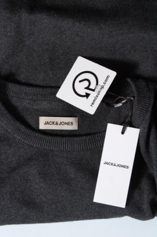 Herrenpullover Jack & Jones, Größe L, Farbe Grau, Preis 19,28 €