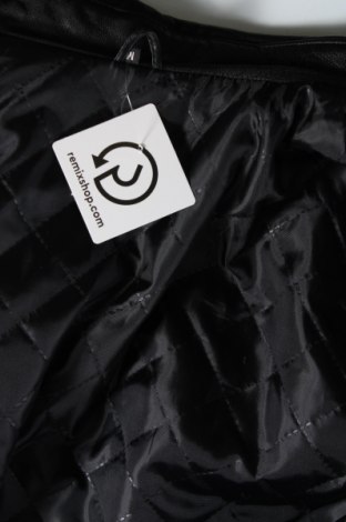 Ανδρικό δερμάτινο μπουφάν, Μέγεθος M, Χρώμα Μαύρο, Τιμή 25,06 €
