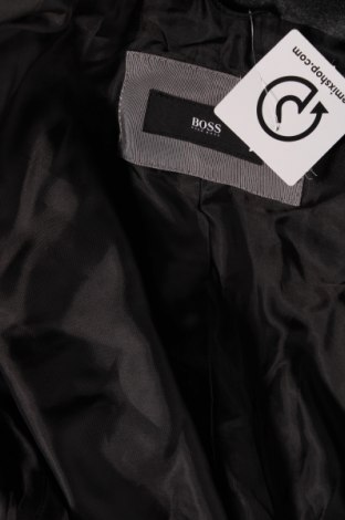 Pánsky kabát  BOSS, Veľkosť XL, Farba Sivá, Cena  161,60 €