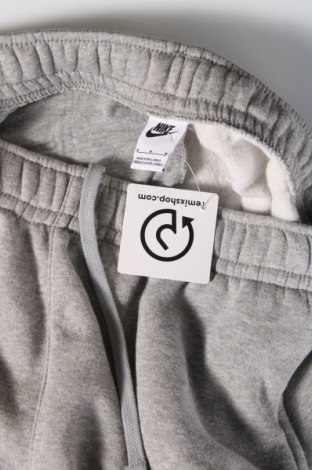 Pánske tepláky Nike, Veľkosť M, Farba Sivá, Cena  42,61 €