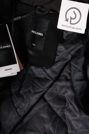 Ανδρικό μπουφάν Jack & Jones, Μέγεθος L, Χρώμα Μαύρο, Τιμή 30,85 €