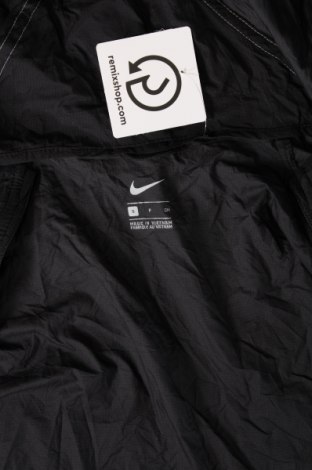 Мъжко яке Nike, Размер S, Цвят Черен, Цена 179,00 лв.