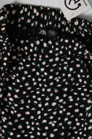 Пола - панталон Zara, Размер XS, Цвят Многоцветен, Цена 29,00 лв.