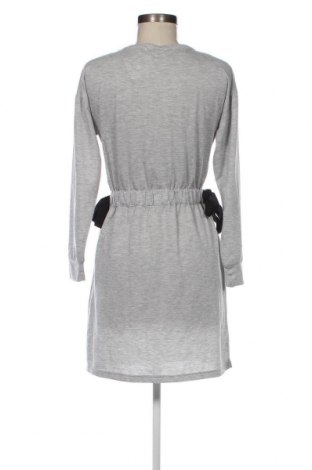 Kleid, Größe S, Farbe Grau, Preis 8,78 €