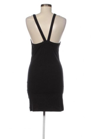 Rochie Bershka, Mărime L, Culoare Negru, Preț 95,39 Lei