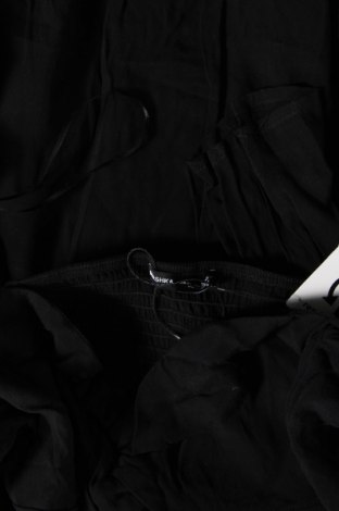 Šaty  Bershka, Velikost XL, Barva Černá, Cena  380,00 Kč