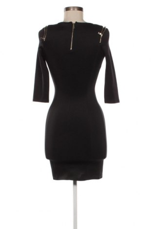 Šaty  Bershka, Veľkosť S, Farba Čierna, Cena  4,93 €
