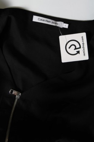 Рокля Calvin Klein Jeans, Размер S, Цвят Черен, Цена 83,22 лв.