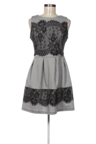 Φόρεμα Chicoree, Μέγεθος M, Χρώμα Γκρί, Τιμή 5,38 €