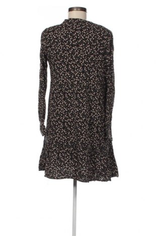 Kleid Chicoree, Größe M, Farbe Mehrfarbig, Preis 5,05 €