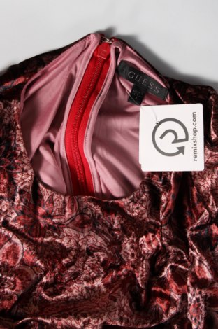 Šaty  Guess, Veľkosť S, Farba Červená, Cena  47,32 €