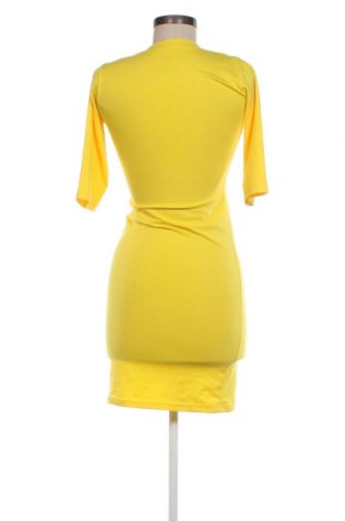 Φόρεμα J&j, Μέγεθος M, Χρώμα Κίτρινο, Τιμή 3,71 €