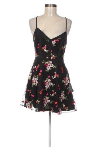 Kleid Lulus, Größe M, Farbe Mehrfarbig, Preis 13,49 €