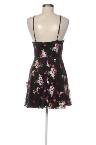 Kleid Lulus, Größe M, Farbe Mehrfarbig, Preis € 23,66