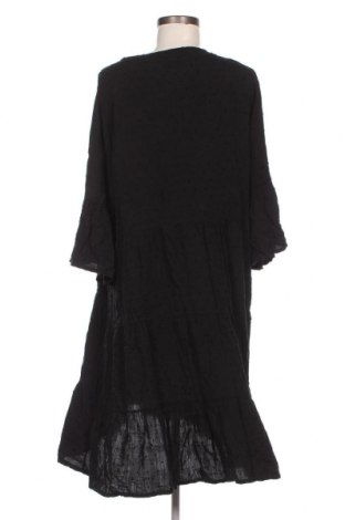 Kleid Made In Italy, Größe L, Farbe Schwarz, Preis 12,11 €