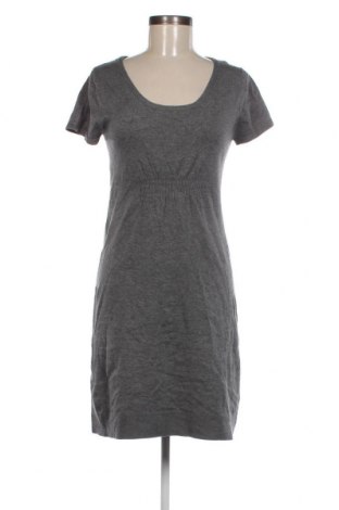 Kleid Monari, Größe M, Farbe Grau, Preis 24,64 €