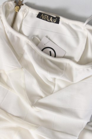 Kleid Nikka, Größe M, Farbe Weiß, Preis € 19,29