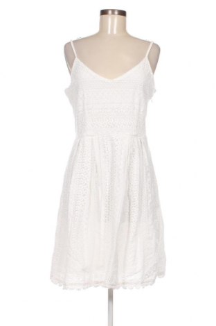 Φόρεμα ONLY, Μέγεθος M, Χρώμα Λευκό, Τιμή 12,37 €