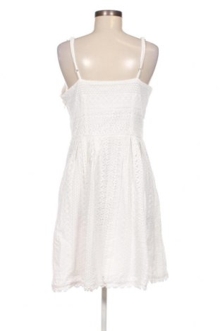 Kleid ONLY, Größe M, Farbe Weiß, Preis 13,92 €