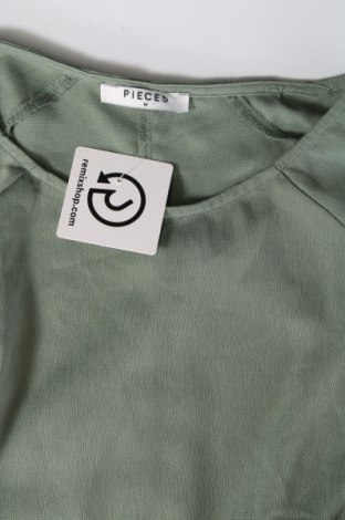 Kleid Pieces, Größe M, Farbe Grün, Preis 6,12 €