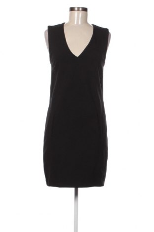 Šaty  Pinko, Veľkosť M, Farba Čierna, Cena  110,37 €