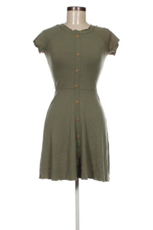 Φόρεμα Poof, Μέγεθος S, Χρώμα Πράσινο, Τιμή 21,03 €