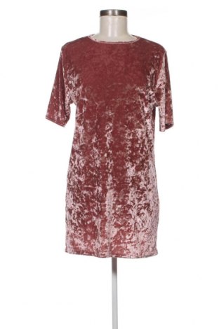 Φόρεμα Pretty Little Thing, Μέγεθος M, Χρώμα Ρόζ , Τιμή 5,74 €