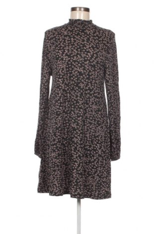Φόρεμα Pull&Bear, Μέγεθος M, Χρώμα Πολύχρωμο, Τιμή 9,69 €