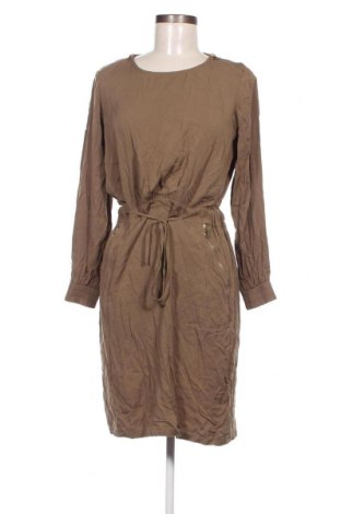 Kleid Reken Maar, Größe M, Farbe Grün, Preis € 11,09