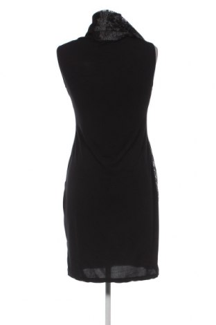 Φόρεμα Risskio, Μέγεθος M, Χρώμα Πολύχρωμο, Τιμή 4,25 €