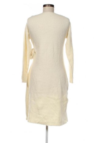 Kleid SHEIN, Größe M, Farbe Ecru, Preis 12,11 €