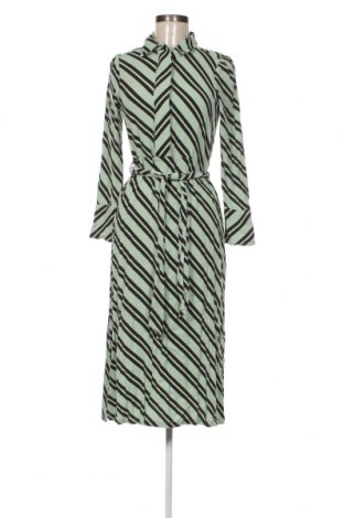 Kleid Selected Femme, Größe S, Farbe Grün, Preis 23,40 €