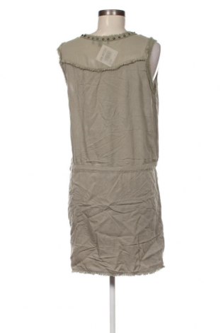 Kleid Sensation, Größe M, Farbe Grün, Preis 6,05 €
