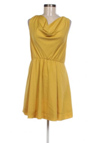 Φόρεμα Silvian Heach, Μέγεθος S, Χρώμα Κίτρινο, Τιμή 30,28 €