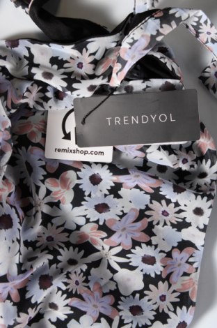 Φόρεμα Trendyol, Μέγεθος M, Χρώμα Πολύχρωμο, Τιμή 29,97 €