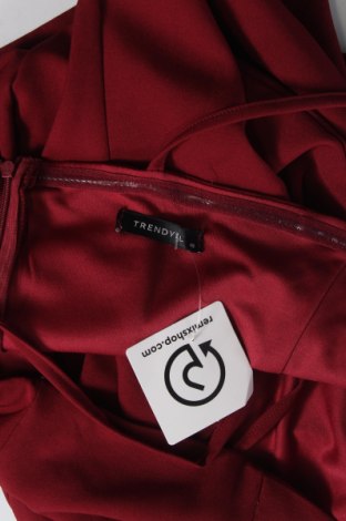 Φόρεμα Trendyol, Μέγεθος M, Χρώμα Κόκκινο, Τιμή 10,20 €