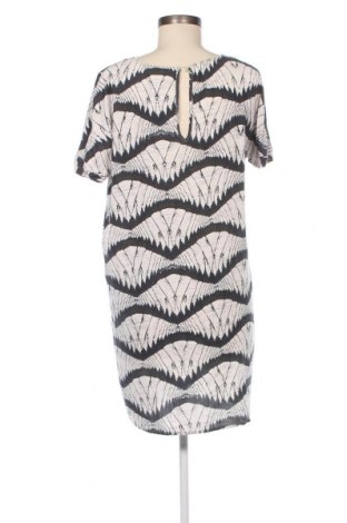 Kleid Vero Moda, Größe M, Farbe Mehrfarbig, Preis € 7,50