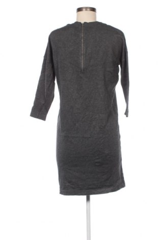 Φόρεμα Vero Moda, Μέγεθος S, Χρώμα Γκρί, Τιμή 4,58 €