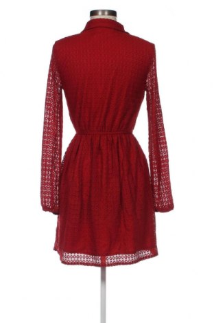 Šaty  Yumi, Velikost M, Barva Červená, Cena  404,00 Kč