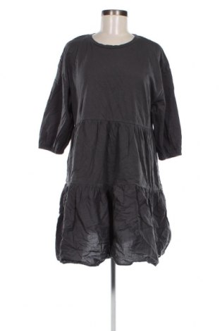 Kleid Zara, Größe L, Farbe Grau, Preis 8,35 €