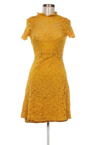 Šaty  Zara, Velikost S, Barva Žlutá, Cena  152,00 Kč