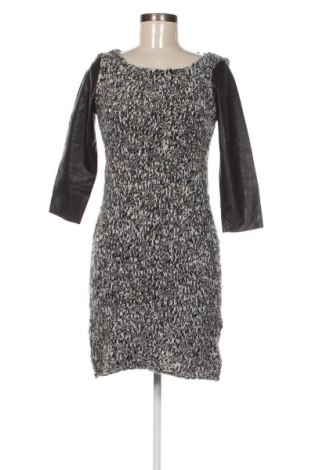 Рокля Zara Knitwear, Размер S, Цвят Многоцветен, Цена 14,28 лв.