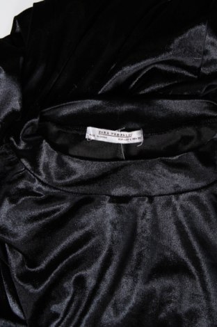 Рокля Zara Trafaluc, Размер L, Цвят Черен, Цена 19,38 лв.