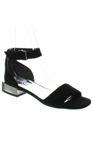 Sandále, Veľkosť 38, Farba Čierna, Cena  39,30 €