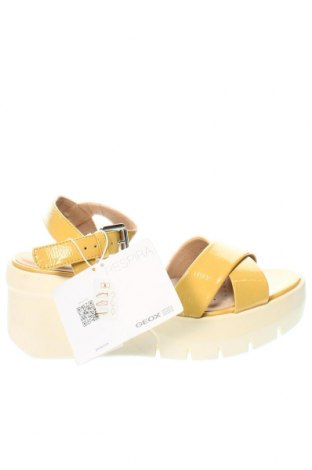 Sandále Geox, Veľkosť 37, Farba Žltá, Cena  75,26 €
