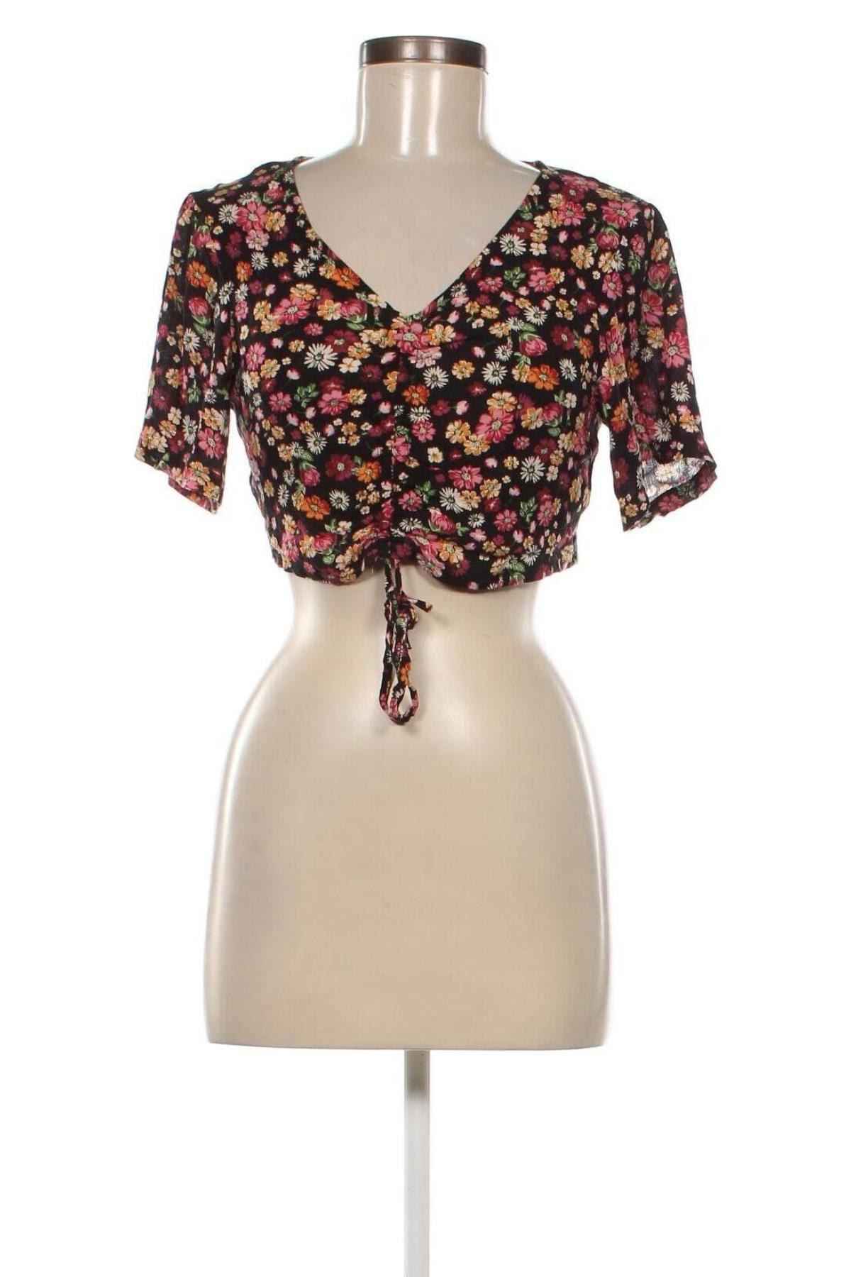 Γυναικεία μπλούζα Cropp, Μέγεθος XS, Χρώμα Πολύχρωμο, Τιμή 5,88 €