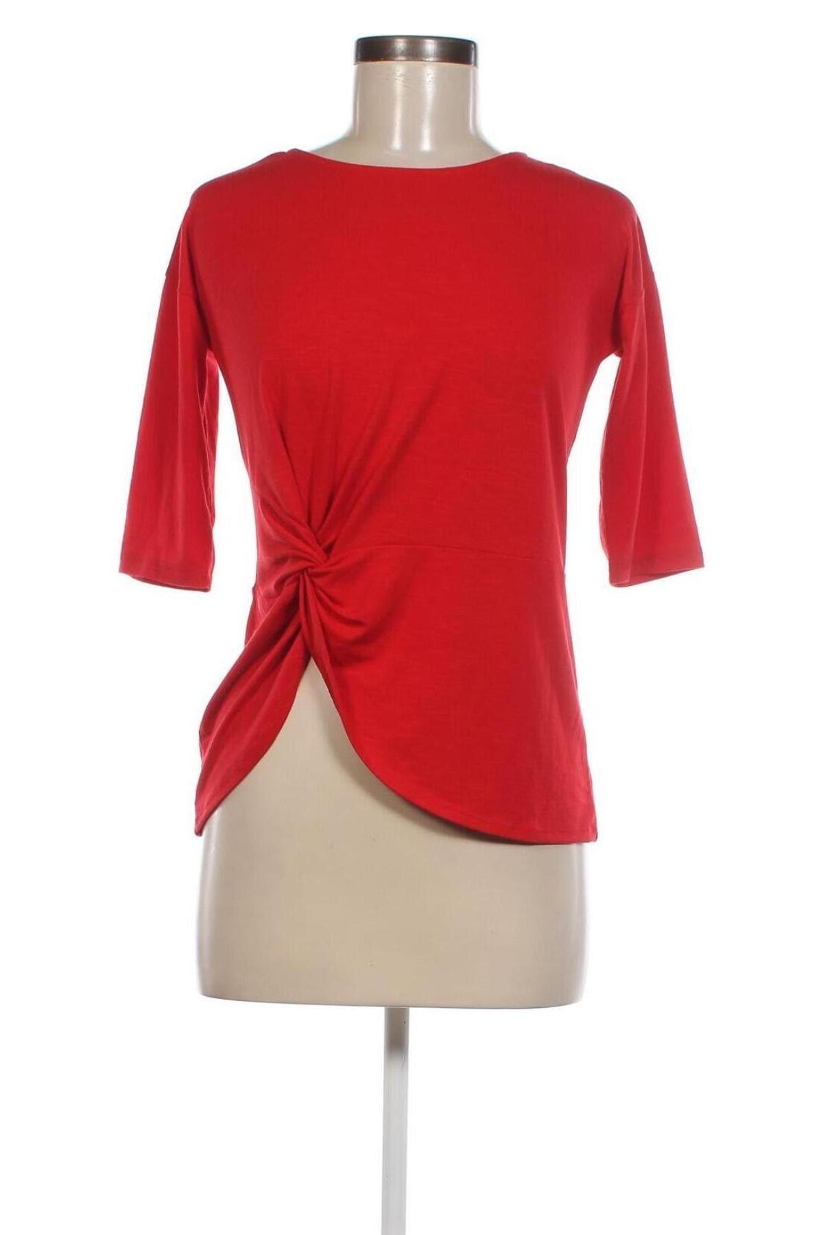 Γυναικεία μπλούζα Gate Woman, Μέγεθος S, Χρώμα Κόκκινο, Τιμή 9,62 €