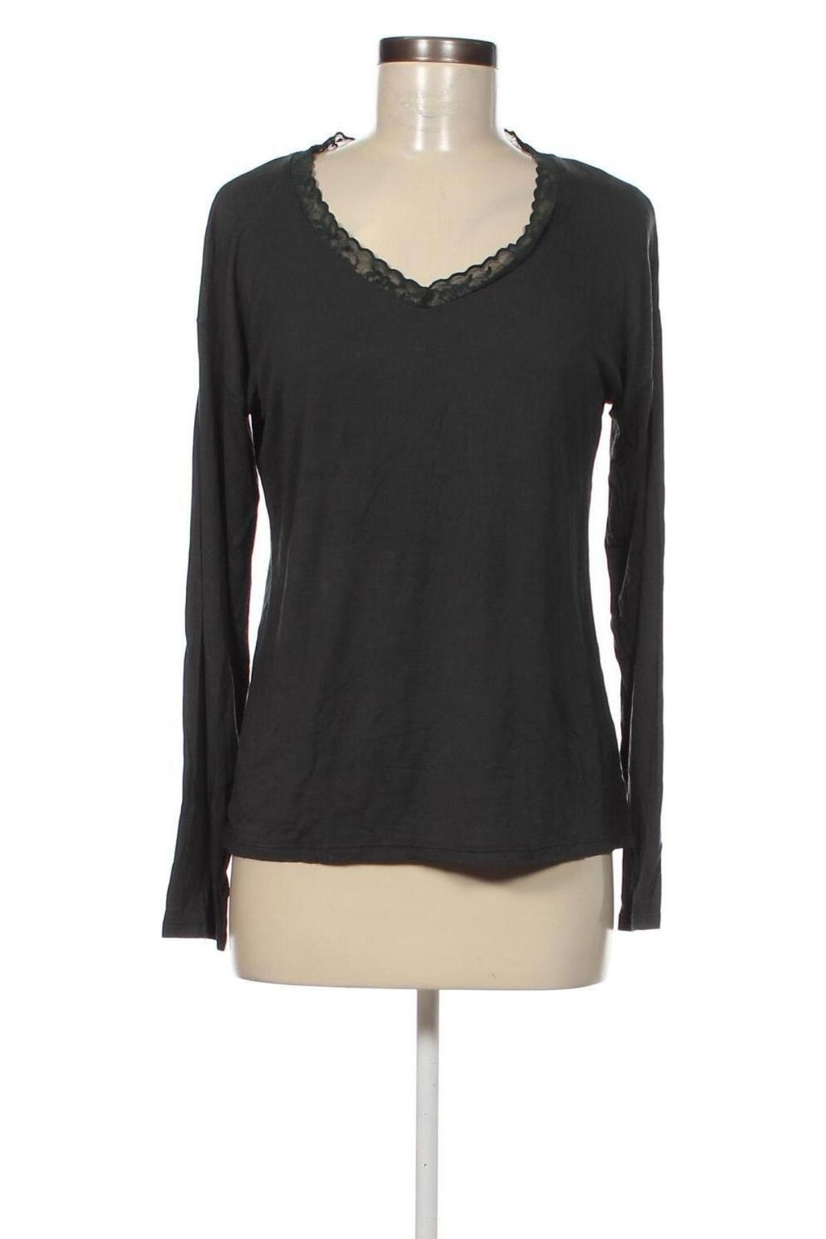 Damen Shirt Nulu By New Look, Größe S, Farbe Grün, Preis 3,70 €